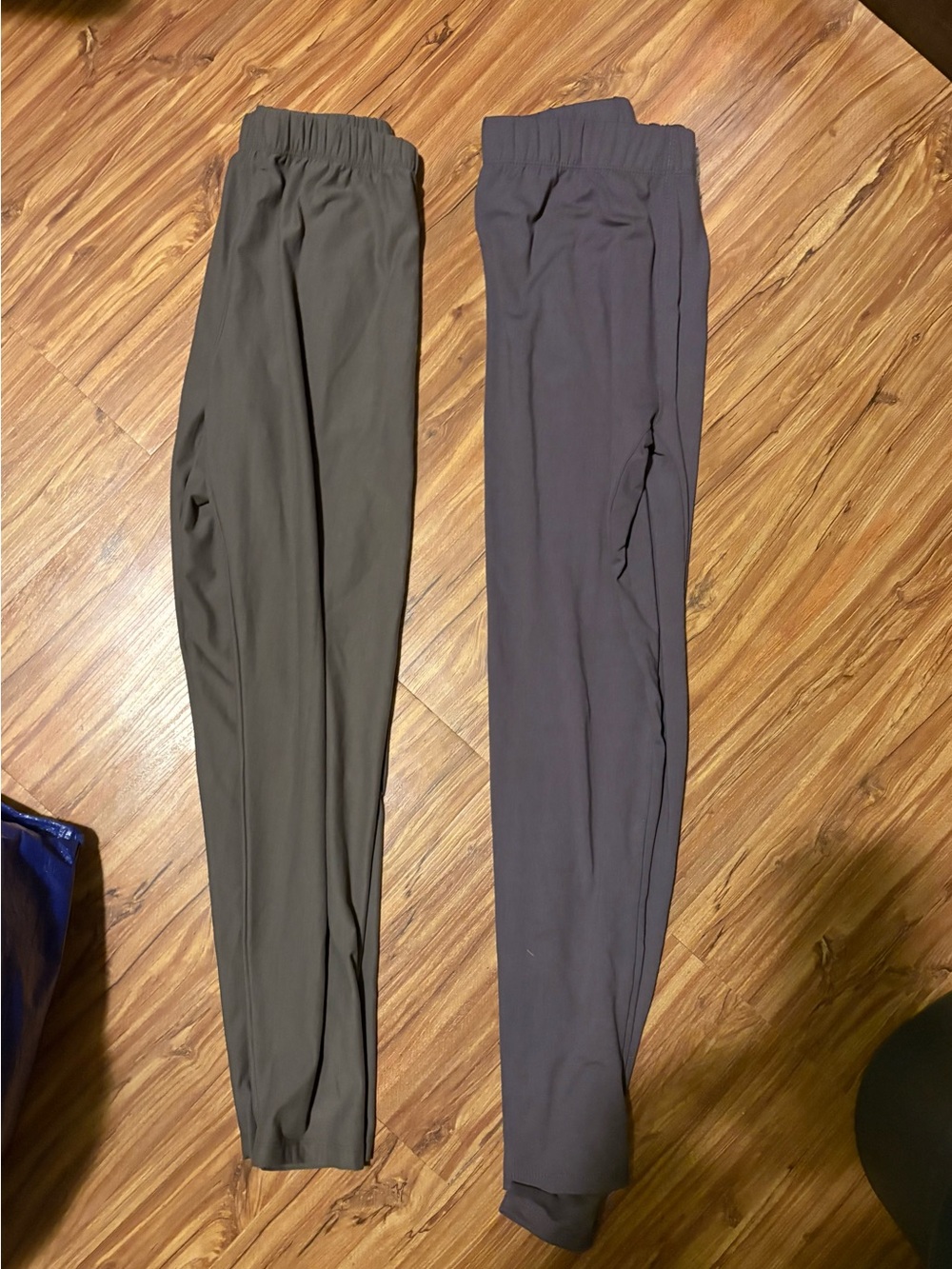 SWEETLEGS Dark Olive Green/Brownish and purple Leggings